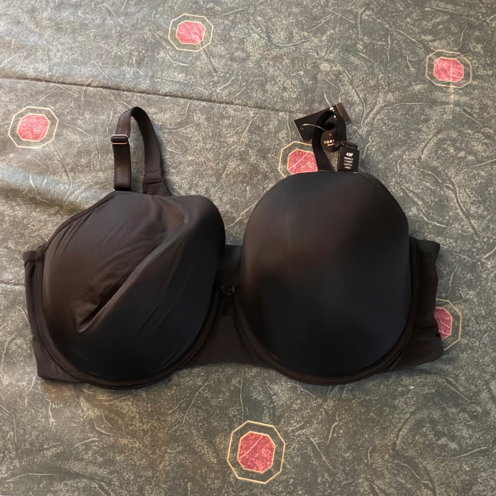 Torrid Perfect T-shirt Bra Black 42F NEW Lightly Lined 360 Smoothing Plus Size